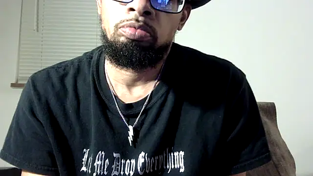 WhiskeyWood DuhGOD online show from October 2025 01:26:02 AM