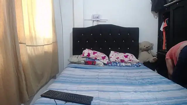 merryymaturee  online show from February 2025 09:37:02 PM