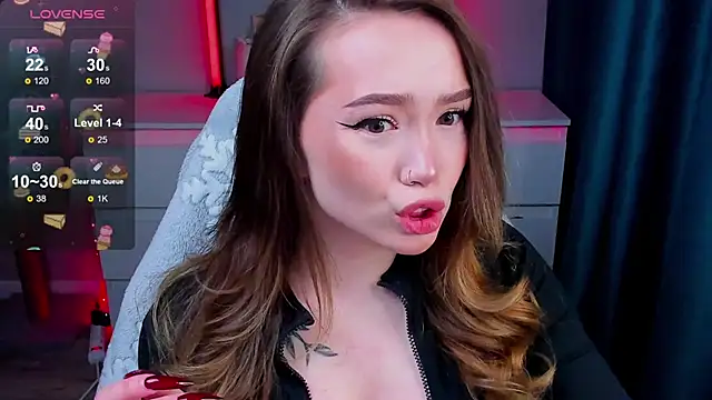 Evia r0se online show from February 2026 05:35:01 PM