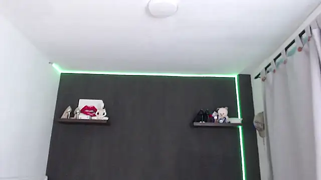 SusanLeroy online show from March 2026 09:23:01 AM