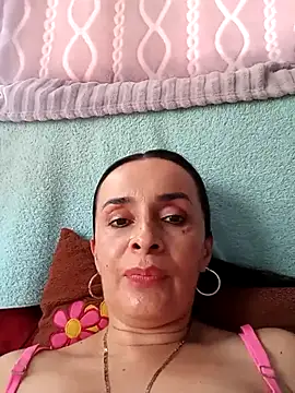 Samantha Sullivan  online show from October 2025 09:10:02 PM