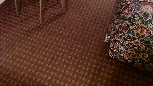 overaveragefreak4you online show from November 2025 05:49:01 PM