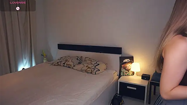 CathrynGeer online show from September 2025 06:33:02 PM