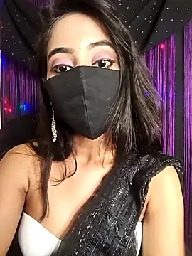Snapshot of Sexy_eye-19 chatting on February 2025 01:27:01 PM Sexy eye-19 online show from February 2025 01:27:01 PM