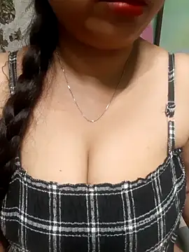 Snapshot of sajida34 chatting on February 2025 12:57:01 AM sajida34 online show from February 2025 12:57:01 AM