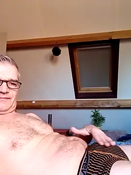 ronny51 online show from March 2025 07:19:02 AM