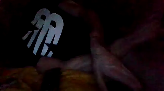 Snapshot of Vicktore007 chatting on December 2024 11:37:02 PM Vicktore007 online show from December 2024 11:37:02 PM