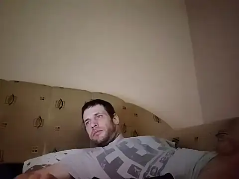 Vicktore007 online show from February 2026 10:39:01 PM