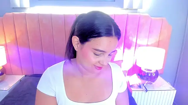 alys baker online show from October 2025 04:02:02 AM