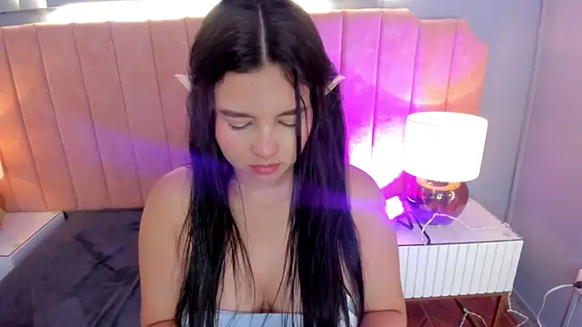 alys baker online show from October 2025 07:26:02 PM