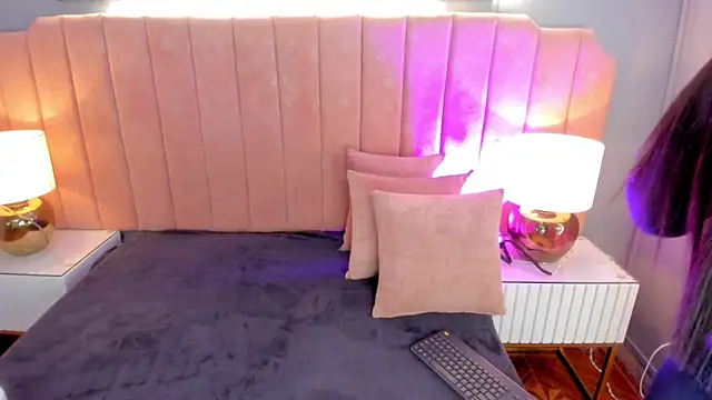 alys baker online show from November 2025 03:09:01 AM