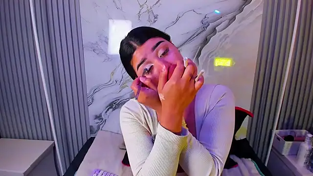 venusowen  online show from March 2026 01:05:02 PM