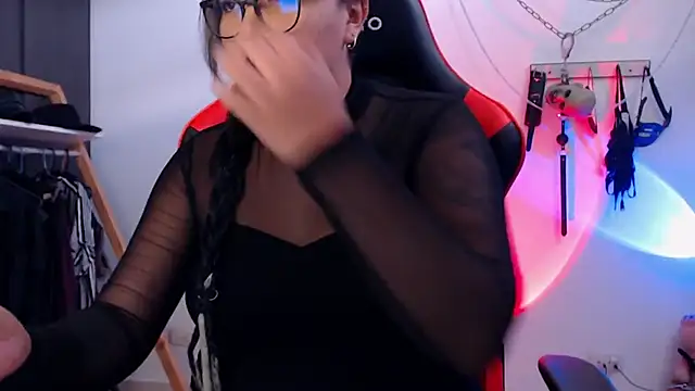 LilithSharon online show from October 2025 05:03:01 PM