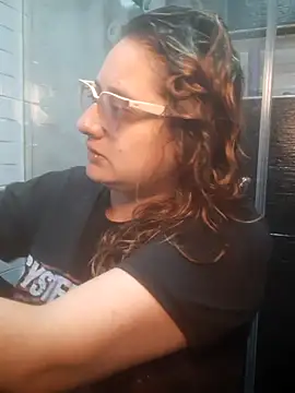 Snapshot of AnnieBigBoobs chatting on November 2025 08:19:02 PM AnnieBigBoobs online show from November 2025 08:19:02 PM