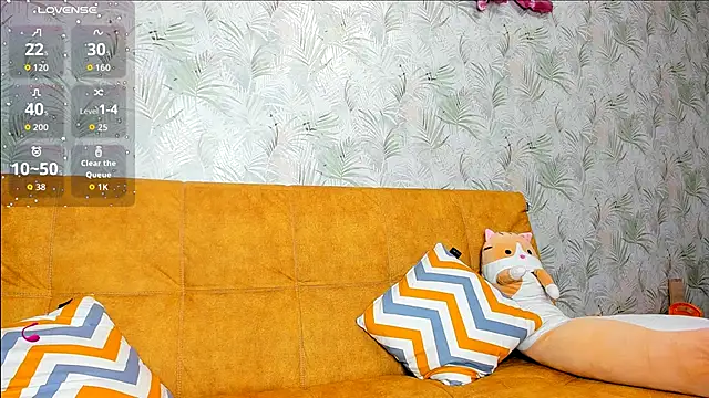 LuxieDelight online show from November 2025 06:36:01 AM