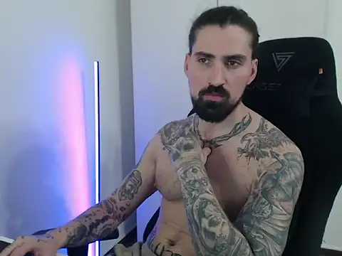 MateoHunk online show from May 2026 12:22:02 PM