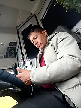 alexchir4 online show from October 2025 11:22:02 AM