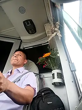 alexchir4 online show from November 2025 07:03:01 PM