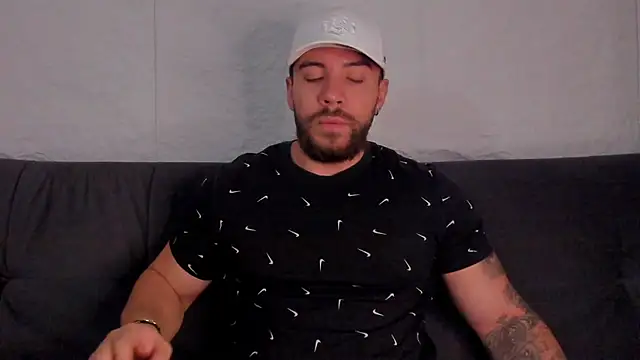  dreammr1  online show from October 2025 10:54:02 PM