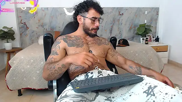 Snapshot of hanz_col chatting on July 2026 12:24:01 AM hanz col online show from July 2026 12:24:01 AM