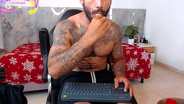 Snapshot of hanz_col chatting on July 2026 09:06:02 PM hanz col online show from July 2026 09:06:02 PM