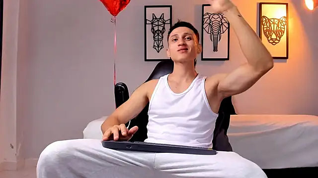 connor twink online show from February 2025 01:29:02 AM
