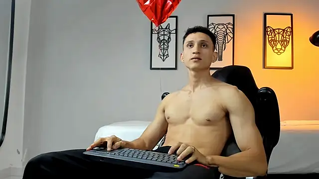 connor twink online show from February 2025 10:36:01 PM