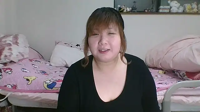 SAKU-RA-chan online show from March 2025 11:28:01 AM