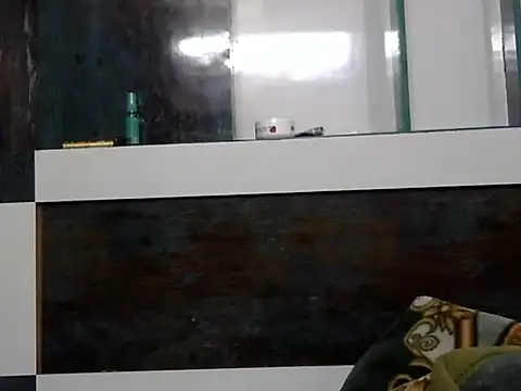 l l ish online show from February 2025 04:31:02 AM