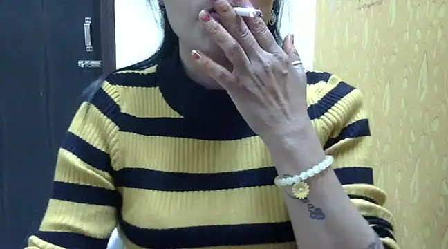 l l ish online show from February 2025 05:04:02 AM