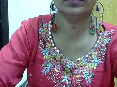 l l ish online show from September 2025 05:44:01 AM