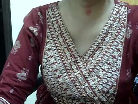 l l ish online show from September 2025 05:01:02 AM