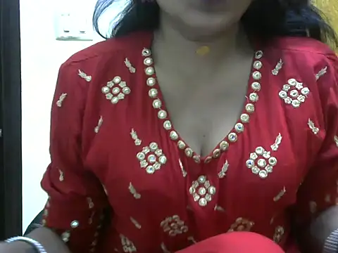 l l ish online show from October 2025 03:40:02 AM