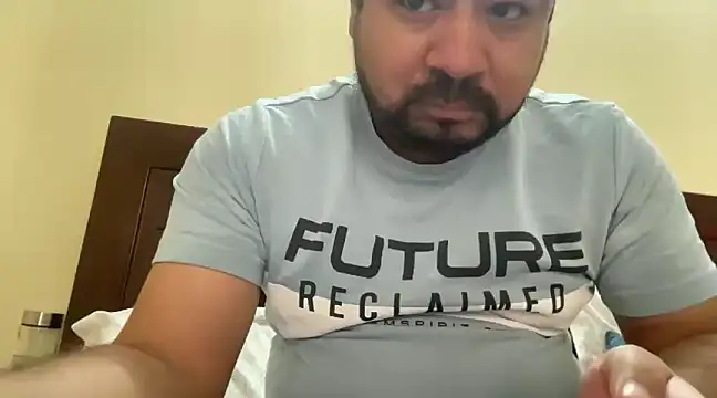 coolboy6566 online show from March 2025 03:12:02 AM