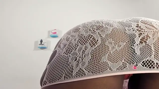 laisladecristal online show from April 2026 10:23:01 PM