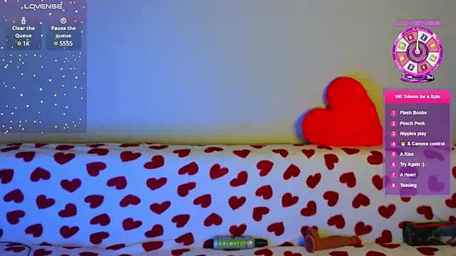 Snapshot of emili_blanc chatting on March 2025 02:17:02 AM emili blanc online show from March 2025 02:17:02 AM