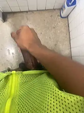 Snapshot of zeekBbc chatting on February 2025 08:41:01 PM zeekBbc online show from February 2025 08:41:01 PM