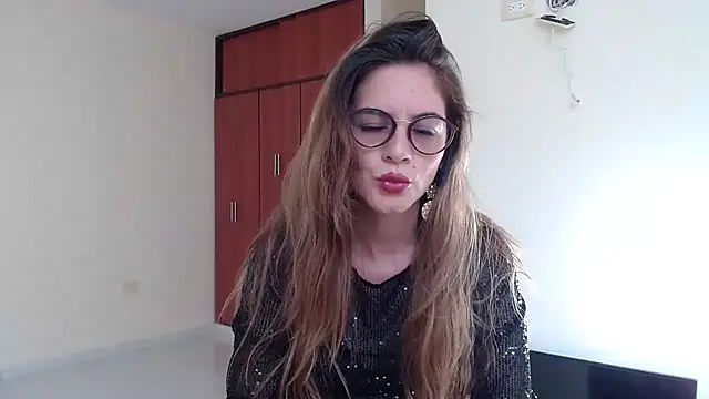 Snapshot of Hanny_24 chatting on December 2024 08:49:02 PM Hanny 24 online show from December 2024 08:49:02 PM