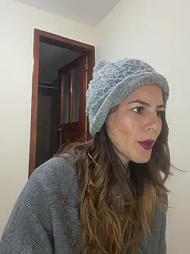 Snapshot of Hanny_24 chatting on October 2025 03:15:02 AM Hanny 24 online show from October 2025 03:15:02 AM