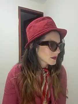 Snapshot of Hanny_24 chatting on October 2025 03:16:01 AM Hanny 24 online show from October 2025 03:16:01 AM