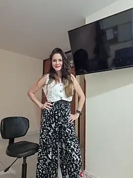 Hanny 24 online show from February 2026 08:25:02 PM