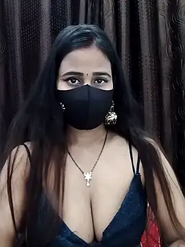 Lalisa sexy online show from September 2025 04:17:01 PM