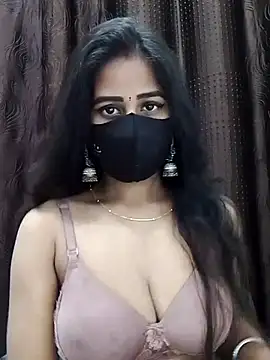 Lalisa sexy online show from February 2026 05:06:02 PM