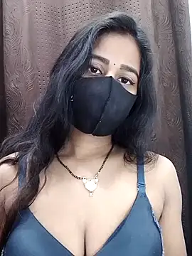 Lalisa sexy online show from April 2026 11:07:01 PM