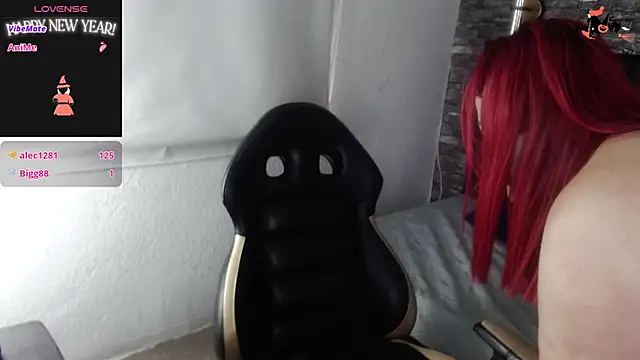 Bruja  Scarlata online show from January 2025 01:36:01 PM