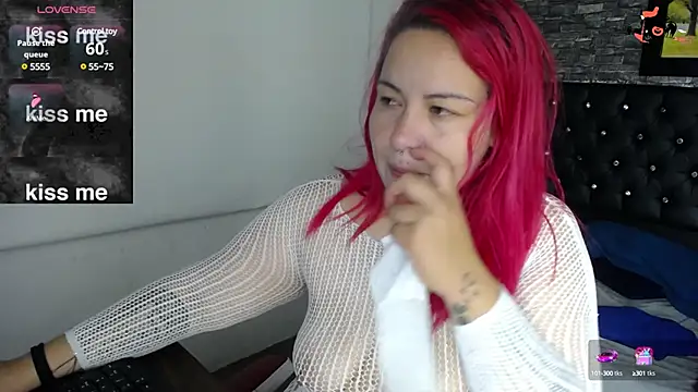 Bruja  Scarlata online show from February 2025 11:07:02 AM