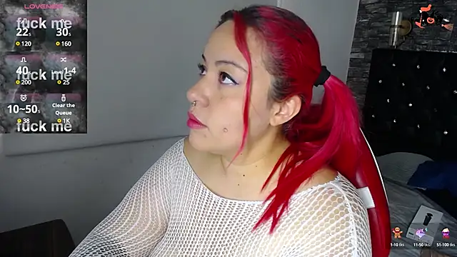 Bruja  Scarlata online show from February 2025 02:10:01 PM