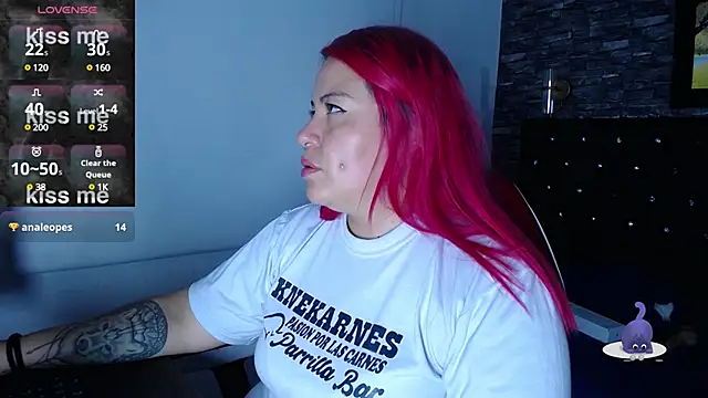 Bruja  Scarlata online show from February 2025 09:02:01 PM