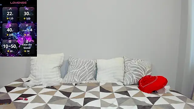 Linda Insatiable online show from July 2026 01:23:02 AM