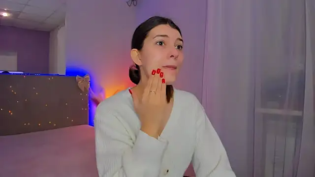 Laura Leee online show from March 2026 05:55:02 AM